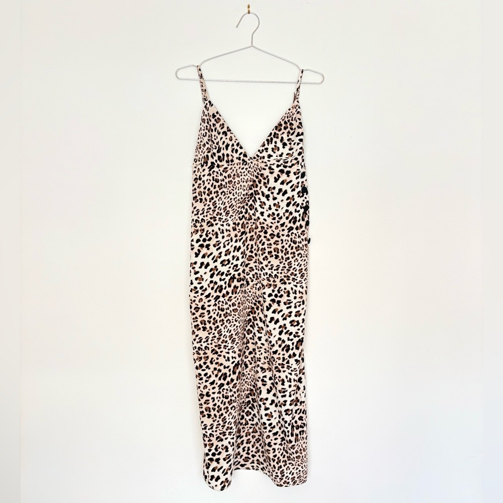 leopard print maxi slip dress - flowy satin - S euc